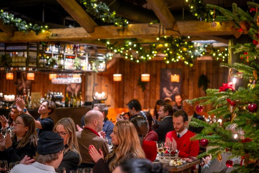 Julbord på Eld (The Viking Museum)